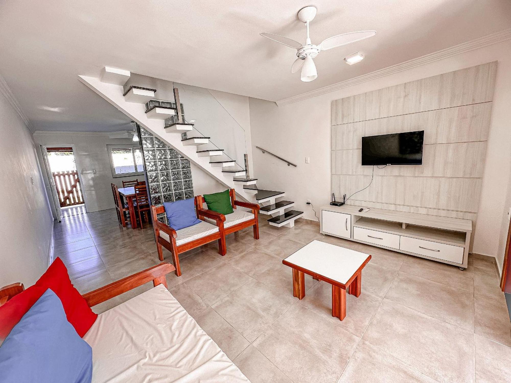 Casa Toda Climatizada Com 2 Suites, Gourmet Privativo E Internet 300mbps No Residencial Monte Oliveiras Em Arraial D'ajuda , Com Piscinas, Sauna E Portaria 24hrs. Casa de férias